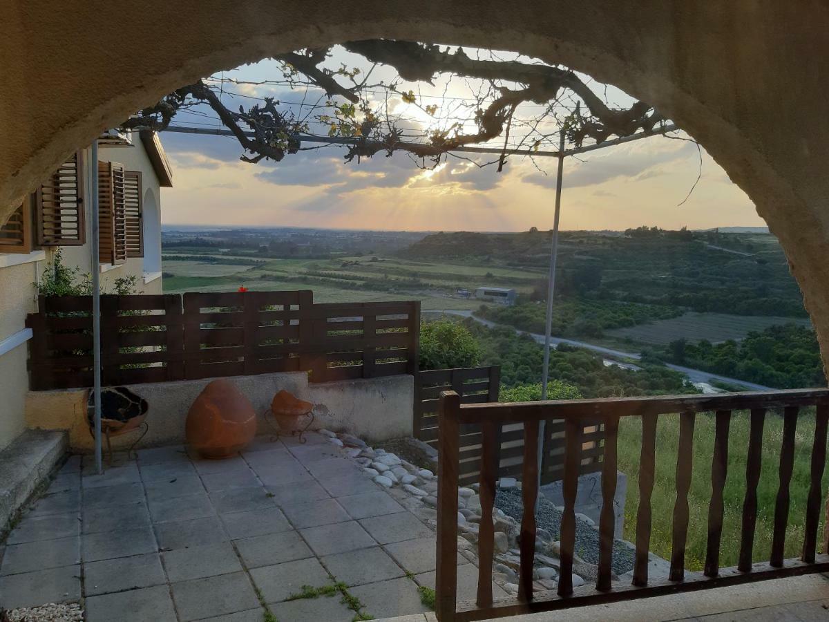Arodafni House. Unique Views And Amazing Sunsets. Kúklia Kültér fotó